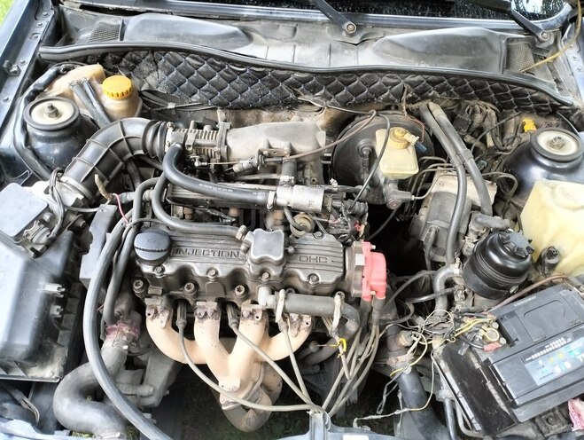 Opel Vectra 1994, 155,555 km - 2.0 l - Qax