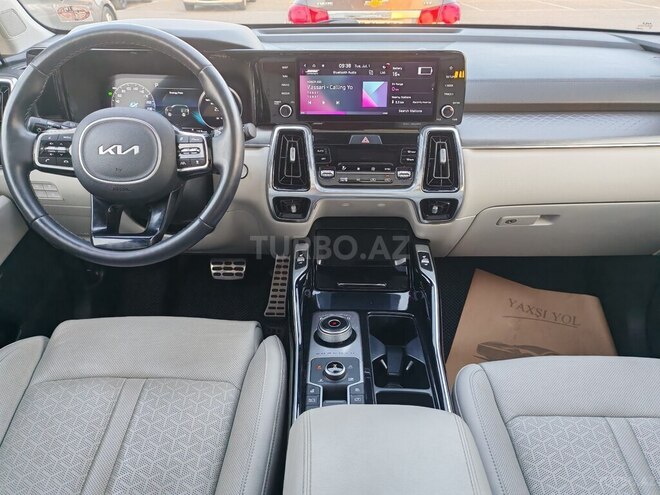 Kia Sorento-13