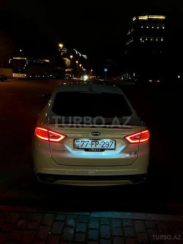 Ford Fusion (North America) 2013, 195,000 km - 2.0 л - Bakı