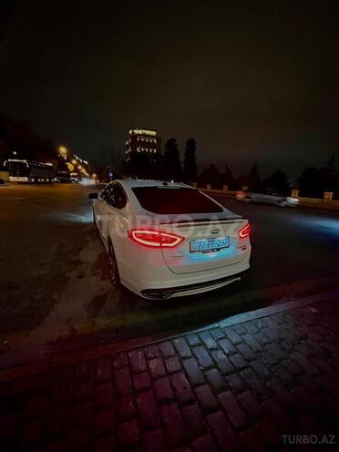 Ford Fusion (North America) 2013, 195,000 km - 2.0 л - Bakı