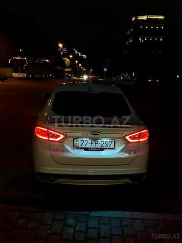 Ford Fusion (North America) 2013, 195,000 km - 2.0 л - Bakı
