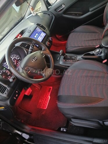 Kia Forte 2016, 133,576 km - 1.8 l - Bakı