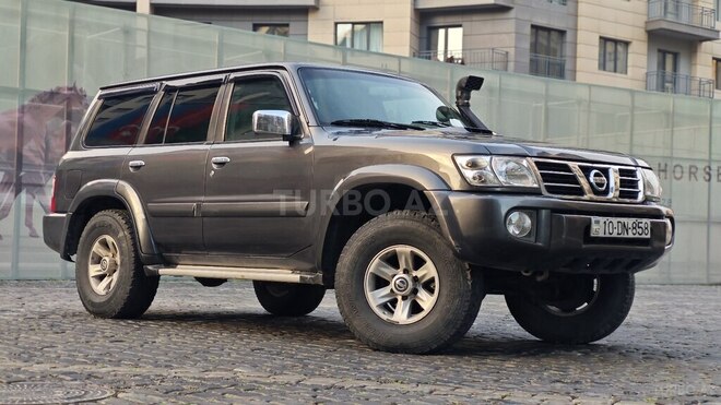 Nissan Patrol 2003, 460,000 km - 3.0 l - Bakı