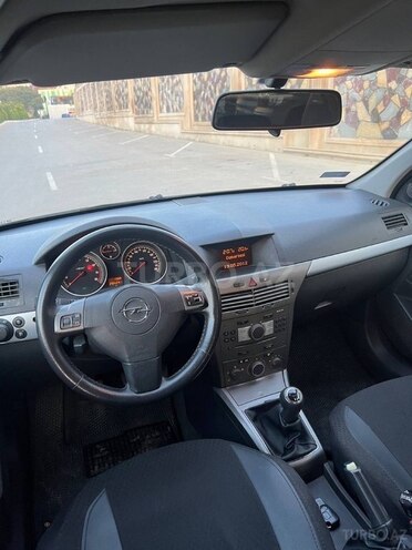 Opel Astra-9