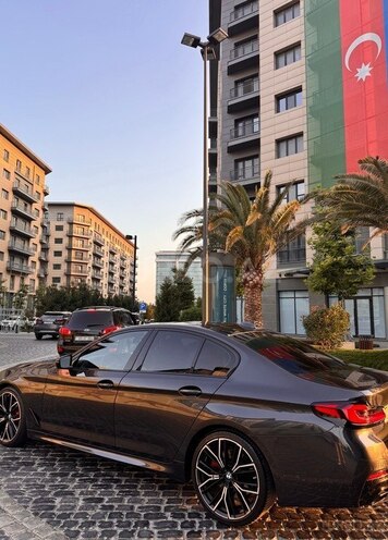 BMW 530-3