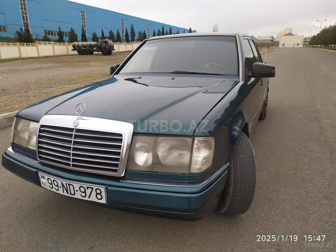 Mercedes E 250 1994, 200,000 km - 2.5 l - Gəncə