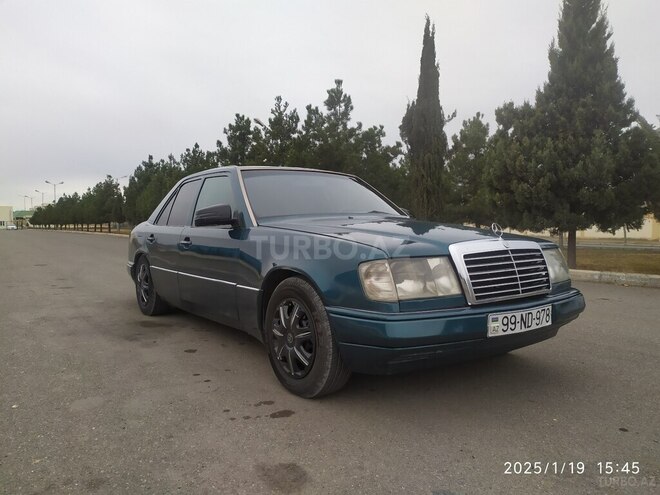 Mercedes E 250 1994, 200,000 km - 2.5 l - Gəncə