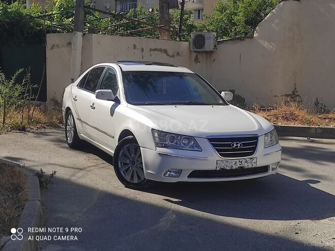 Hyundai Sonata-1