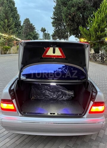 Mercedes E 270 2000, 347,000 km - 2.7 л - Masallı