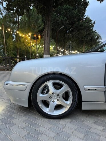 Mercedes E 270 2000, 347,000 km - 2.7 л - Masallı