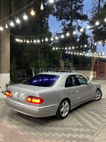 Mercedes E 270 2000, 347,000 km - 2.7 л - Masallı