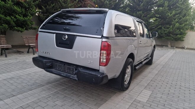 Nissan Navara 2013, 270,000 km - 2.5 l - Bakı