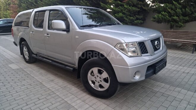 Nissan Navara 2013, 270,000 km - 2.5 l - Bakı