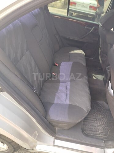 Mercedes E 220 d 2001, 248,000 km - 2.2 l - Astara