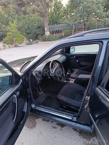 Mercedes C 180 1999, 385,000 km - 1.8 л - Bakı