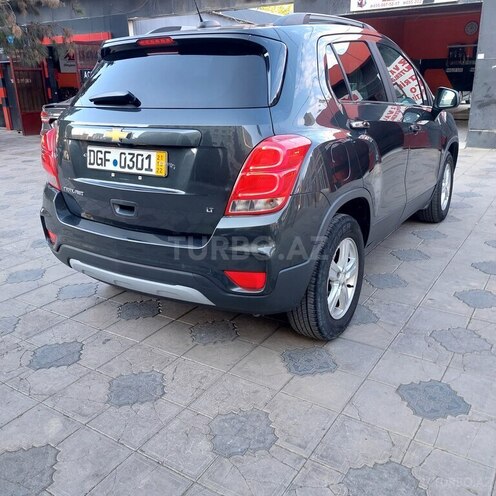 Chevrolet Trax-6