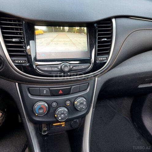 Chevrolet Trax-9
