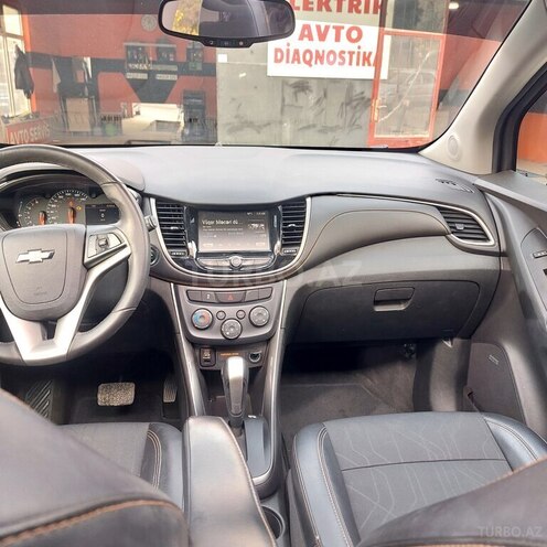 Chevrolet Trax-11