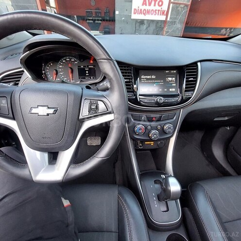 Chevrolet Trax-10