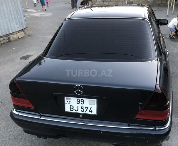 Mercedes C 220 1994, 517,760 km - 2.2 l - Ucar