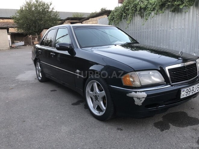 Mercedes C 220 1994, 517,760 km - 2.2 l - Ucar