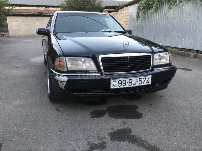 Mercedes C 220 1994, 517,760 km - 2.2 l - Ucar