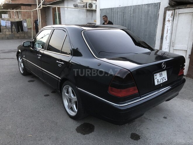 Mercedes C 220 1994, 517,760 km - 2.2 l - Ucar
