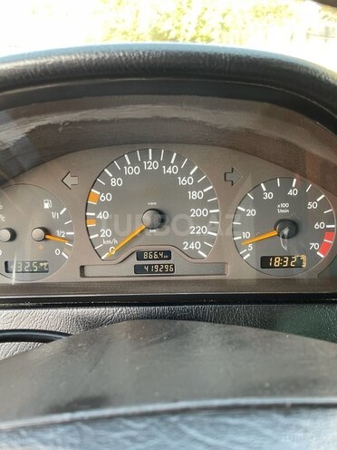 Mercedes C 180 1997, 419,296 km - 1.8 л - Bakı