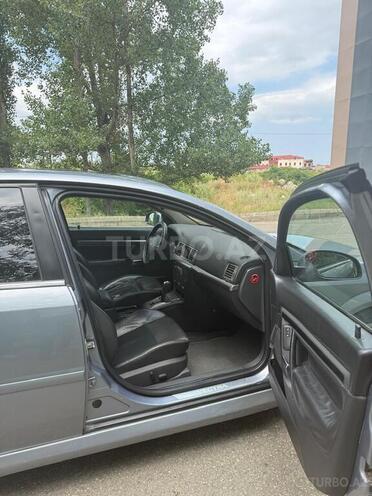 Opel Vectra 2007, 175,000 km - 2.8 л - Quba