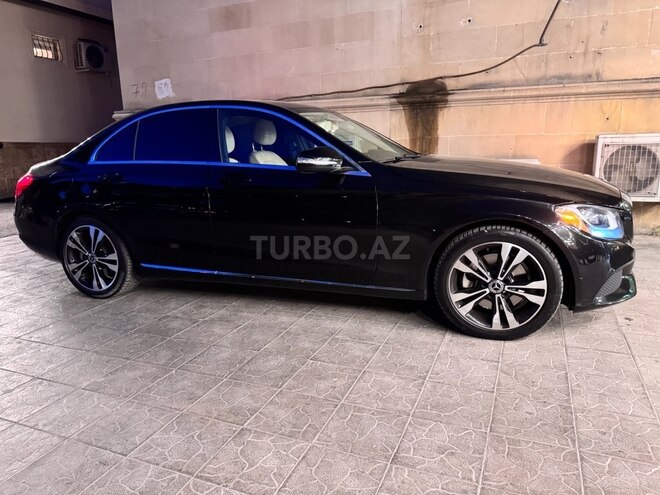 Mercedes C 300 2015, 180,000 km - 2.0 л - Bakı