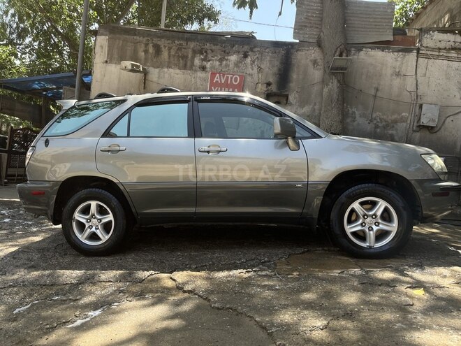 Lexus RX 300 2002, 200,000 km - 3.0 l - Bakı
