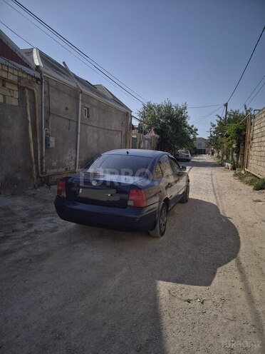 Volkswagen Passat 1998, 300,000 km - 1.8 l - Bakı