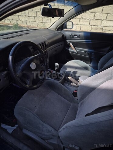 Volkswagen Passat 1998, 300,000 km - 1.8 l - Bakı