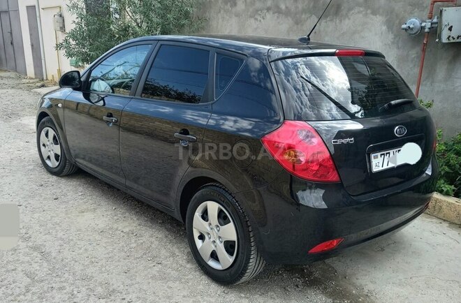 Kia Ceed 2009, 240,000 km - 1.4 л - Bakı