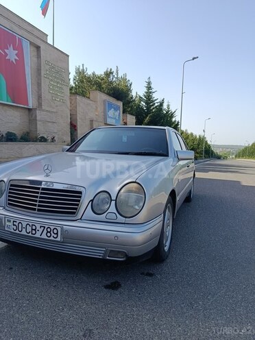 Mercedes E 240 1997, 395,193 km - 2.4 l - Xaçmaz