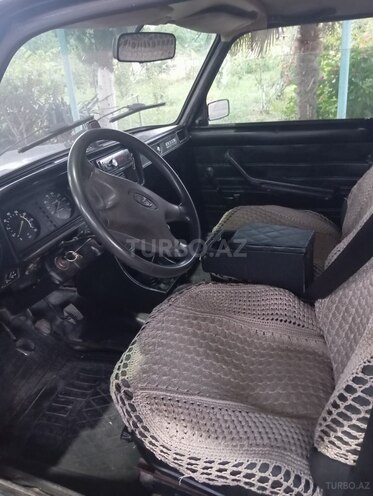 LADA (VAZ) 2107 2002, 92,100 km - 1.6 l - Salyan