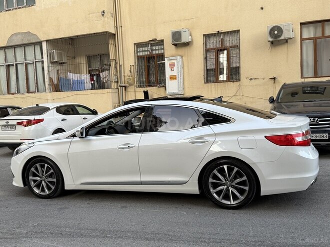 Hyundai Grandeur 2015, 180,000 km - 2.2 l - Bakı