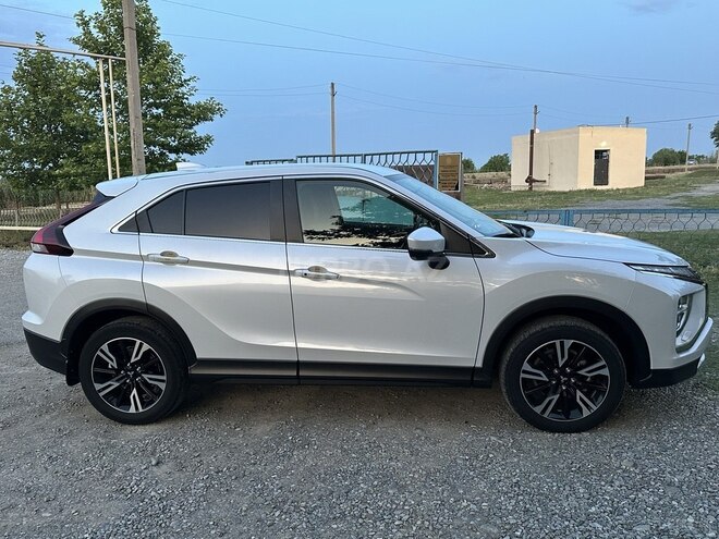Mitsubishi Eclipse Cross 2022, 55,000 km - 2.0 l - Bərdə