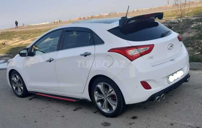 Hyundai i30 2014, 319,000 km - 1.6 l - Sumqayıt