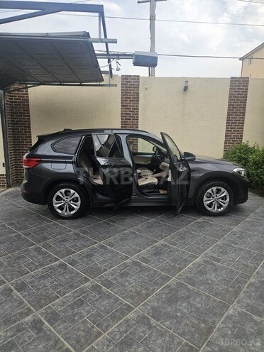 BMW X1 2020, 54,000 km - 1.5 l - Bakı