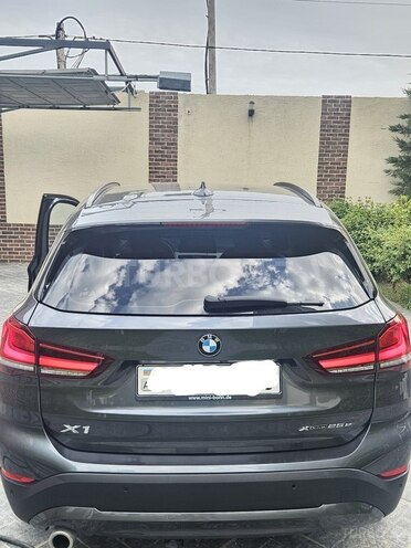 BMW X1 2020, 54,000 km - 1.5 l - Bakı