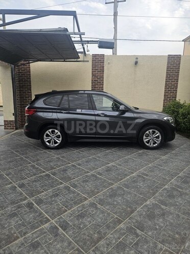 BMW X1 2020, 54,000 km - 1.5 l - Bakı