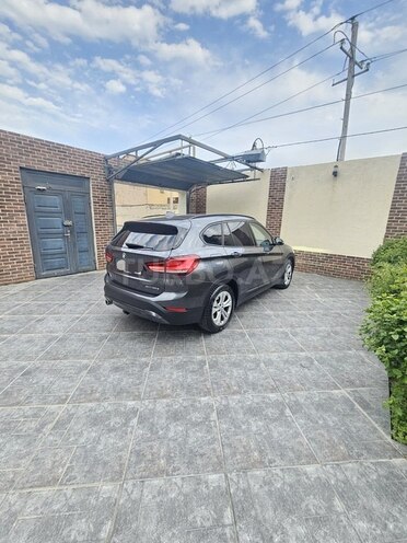 BMW X1 2020, 54,000 km - 1.5 l - Bakı