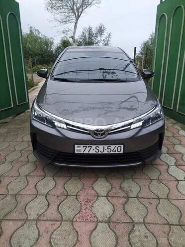Toyota Corolla 2017, 130,000 km - 1.6 l - Biləsuvar