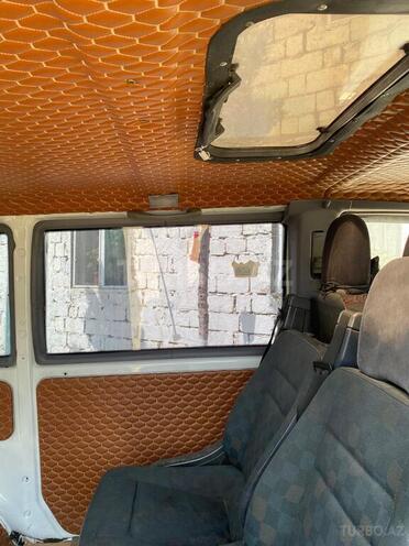 Mercedes Vito 2000, 157,000 km - 2.2 l - Bakı