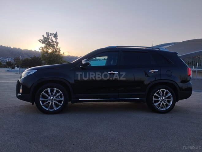 Kia Sorento-17