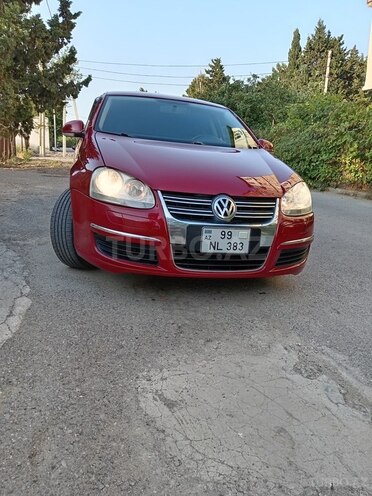Volkswagen Jetta-2
