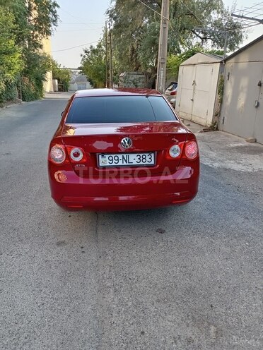 Volkswagen Jetta-6