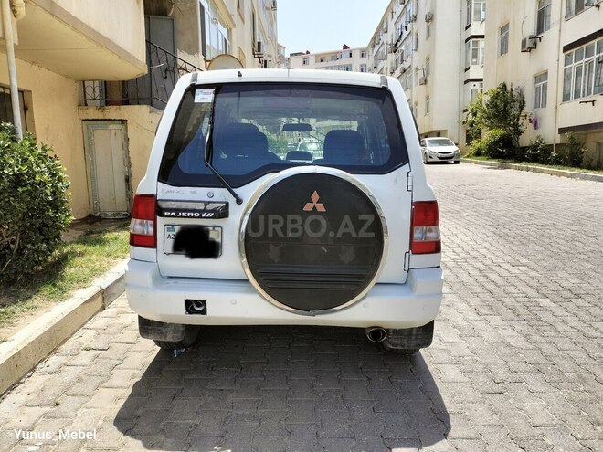 Mitsubishi Pajero io 2000, 238,099 km - 2.0 l - Bakı