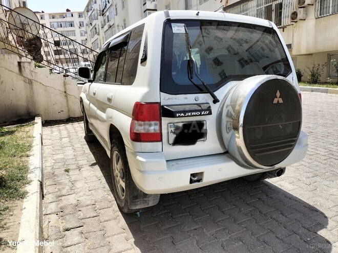 Mitsubishi Pajero io 2000, 238,099 km - 2.0 l - Bakı